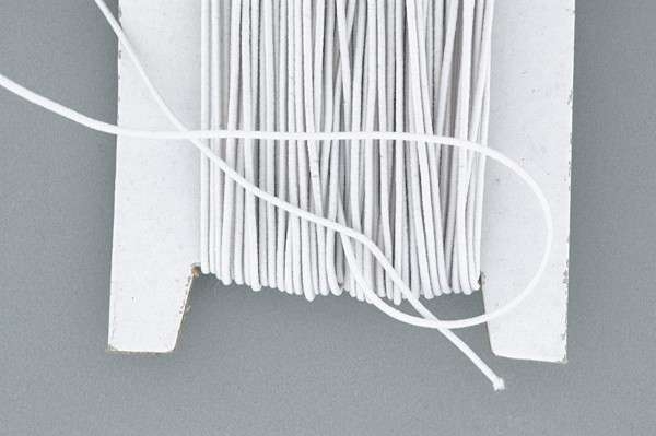 Perlestrikk Hvit 1mmx25met