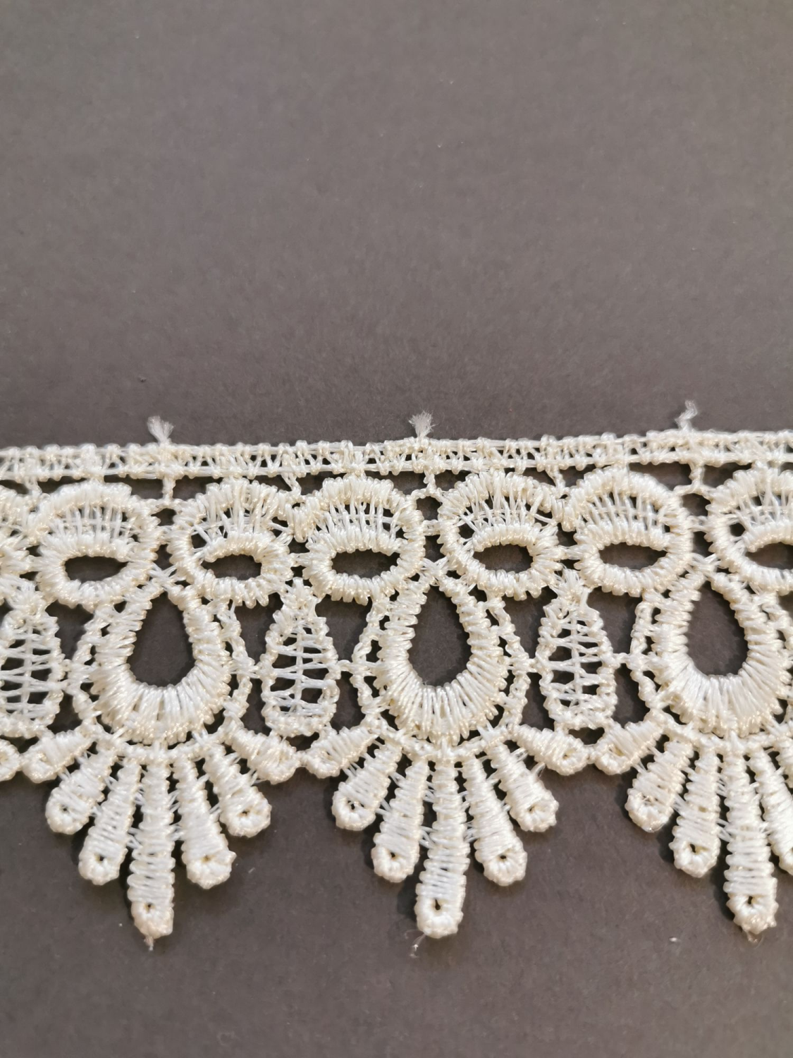 Blonde Lys Gul 4,5cm - Bilde 1