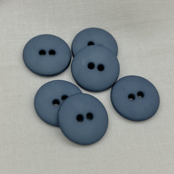 Knapp 2 hulls 20mm Flyblå