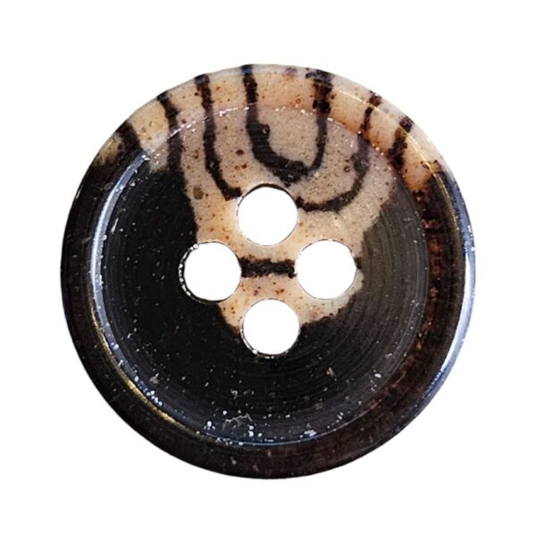 14520.jpg Knapp, 4 hulls 18mm, Brun