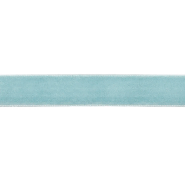 15674-1.png Fløyelsbånd 15mm - Lys blå