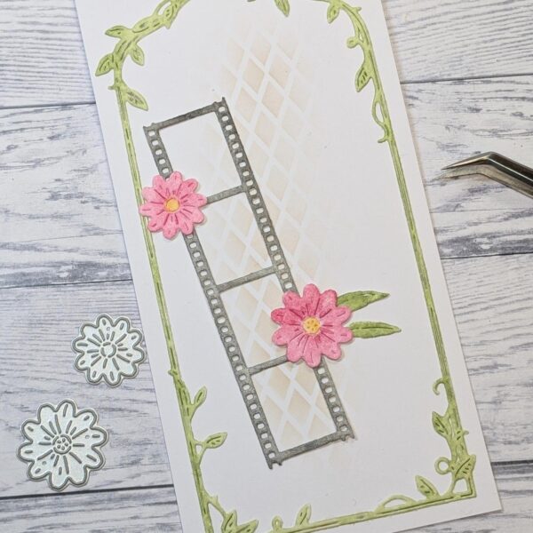 Gummiapan Dies Blomster