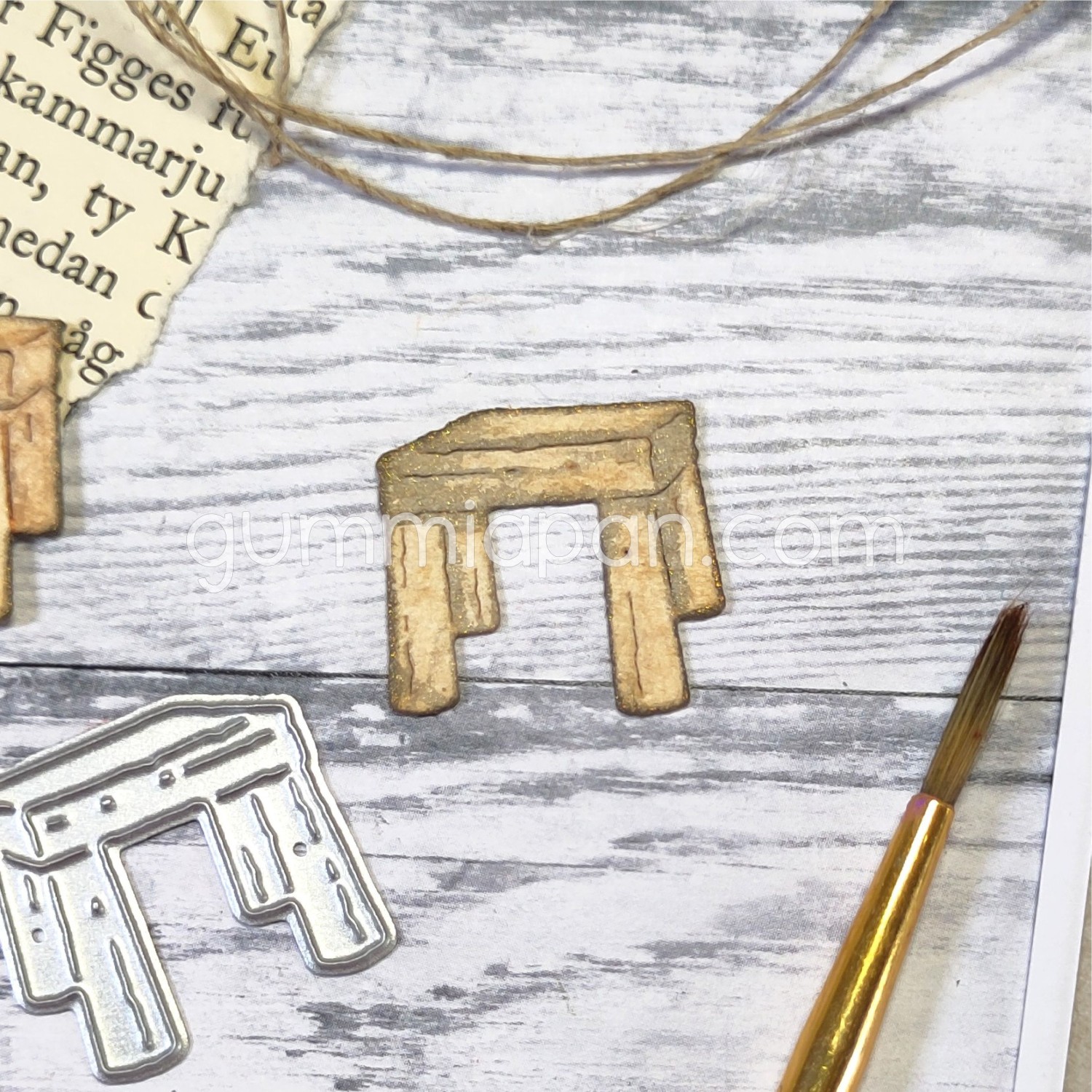 Gummiapan Dies Lite gammelt bord - Bilde 1