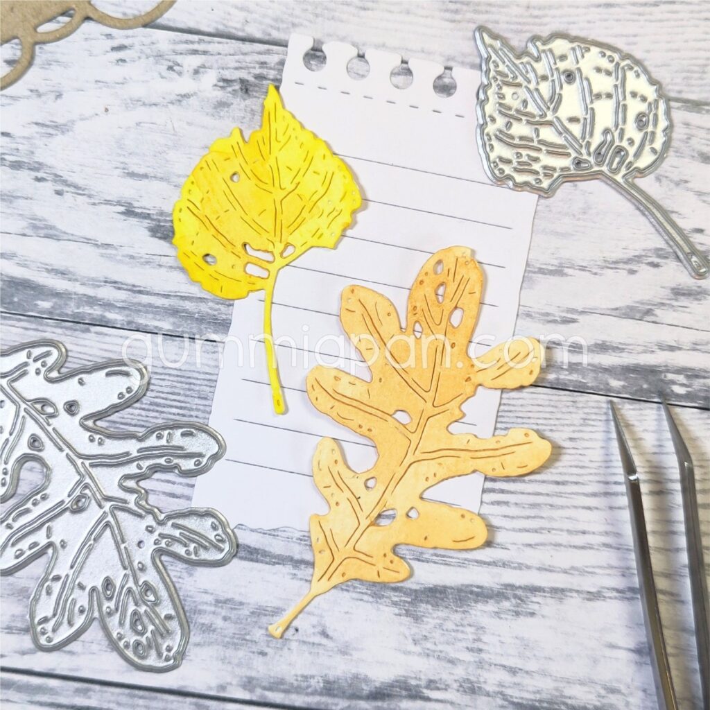 Gummiapan Die Slitte eikeblader og slitte lindeblader