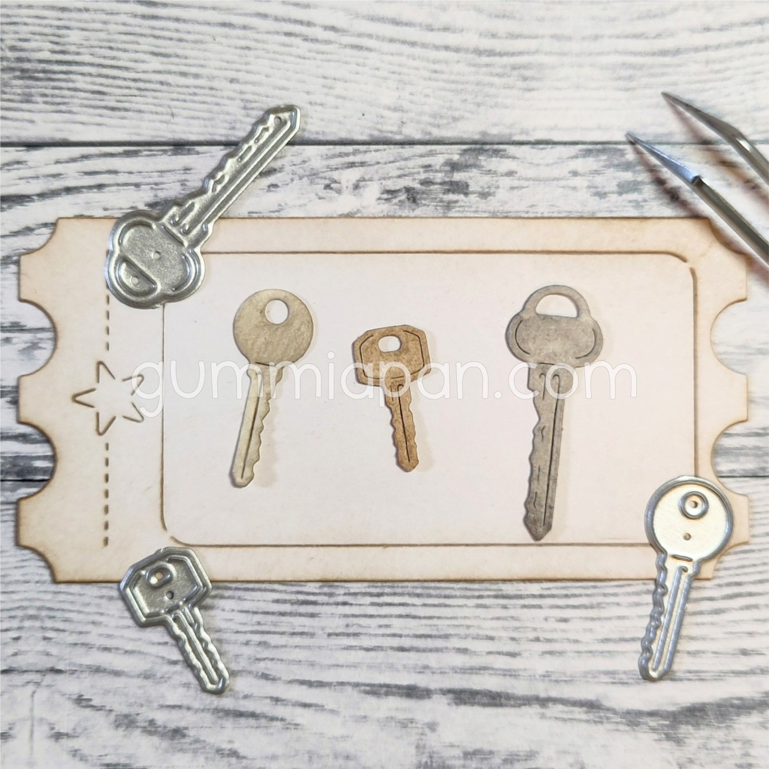 Gummiapan Dies Tre Nøkler - Bilde 1