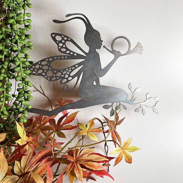 Lavinia Metal Garden Ornaments – Meena -Natural