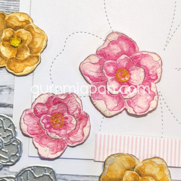 17605.jpg Gummiapan Die Romantiske Blomster