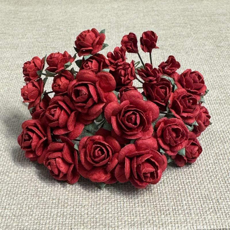 Papirdesign Roser og knopper - Rød - Bilde 1