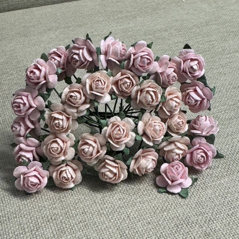 Papirdesign Roser 1,2 cm - lys varm Rosa - Bilde 1