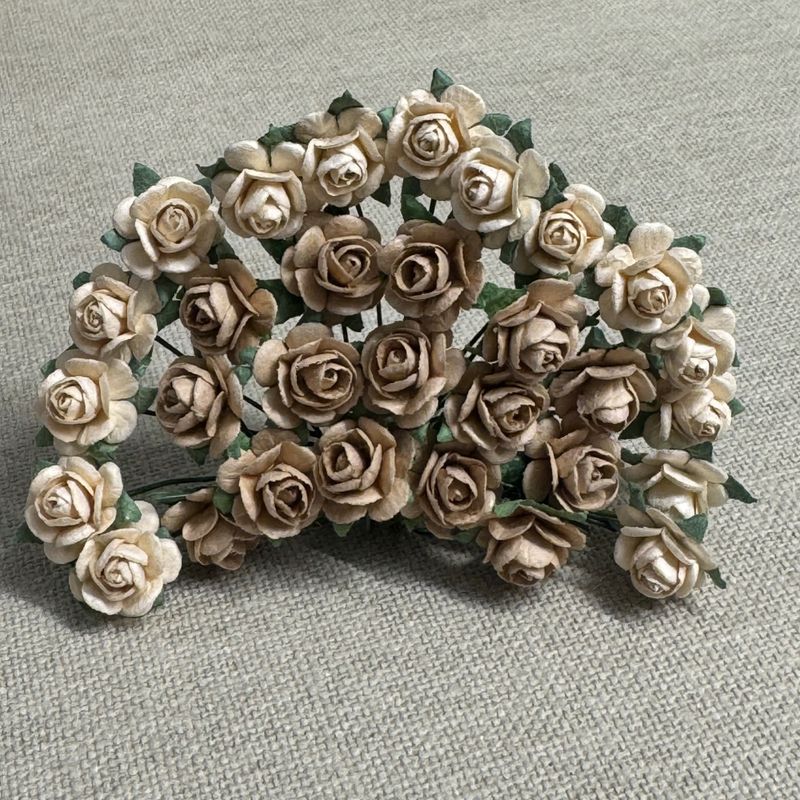 Papirdesign Roser 1,2 cm - Beige - Bilde 1