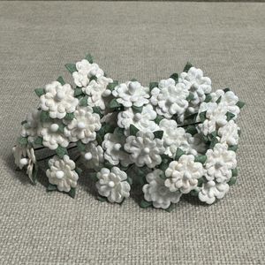 Papirdesign Mini Blomster 1,1 cm - Hvit og Beige