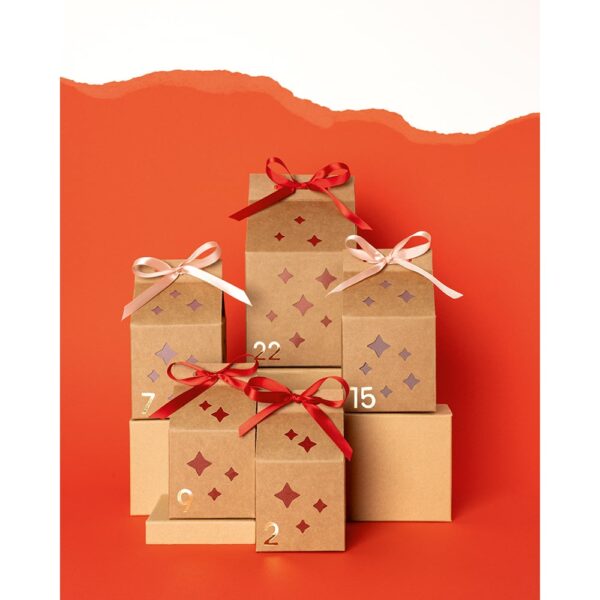 Klistremerke Adventskalender tall 1-24 – Gull