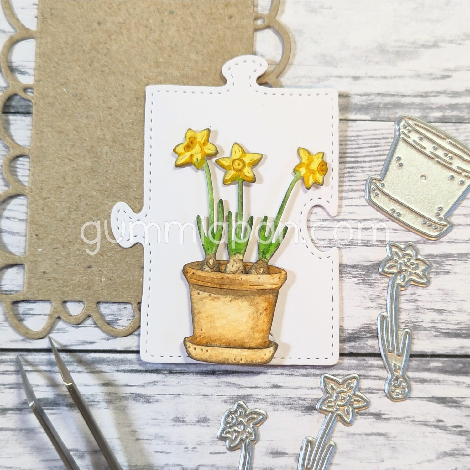 Gummiapan Dies Påskeliljer i blomsterpotte - Bilde 1