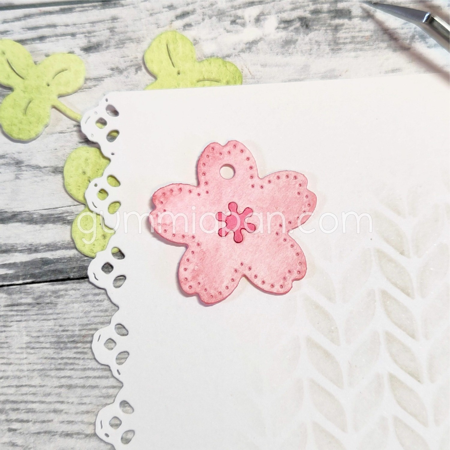 Gummiapan Dies Blomstertag - Bilde 1