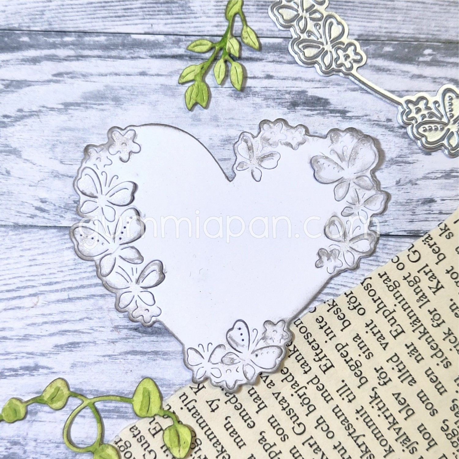 Gummiapan Dies Sommerfugl hjerte - Bilde 1