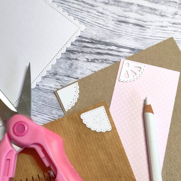 Gummiapan Dies 3 Scallop Hjørner